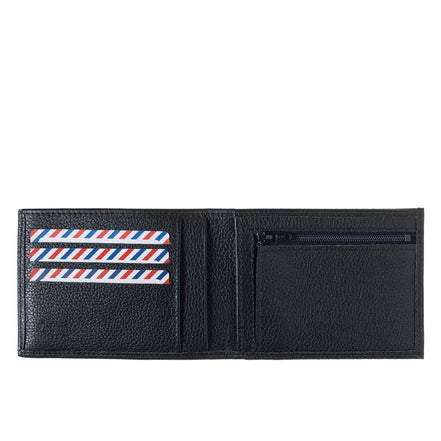 portefeuille italien simplifié homme, en cuir grainé bleue foncé. Avec 7 rangements pour cartes, rangement pour pièce de monnaie et billet. Egalement disponible en cuir de vachette, lisse, nubuck et vintage. L'Armorie, spécialisée dans l'accessoire pour homme, artisanal et 100% Made in France.