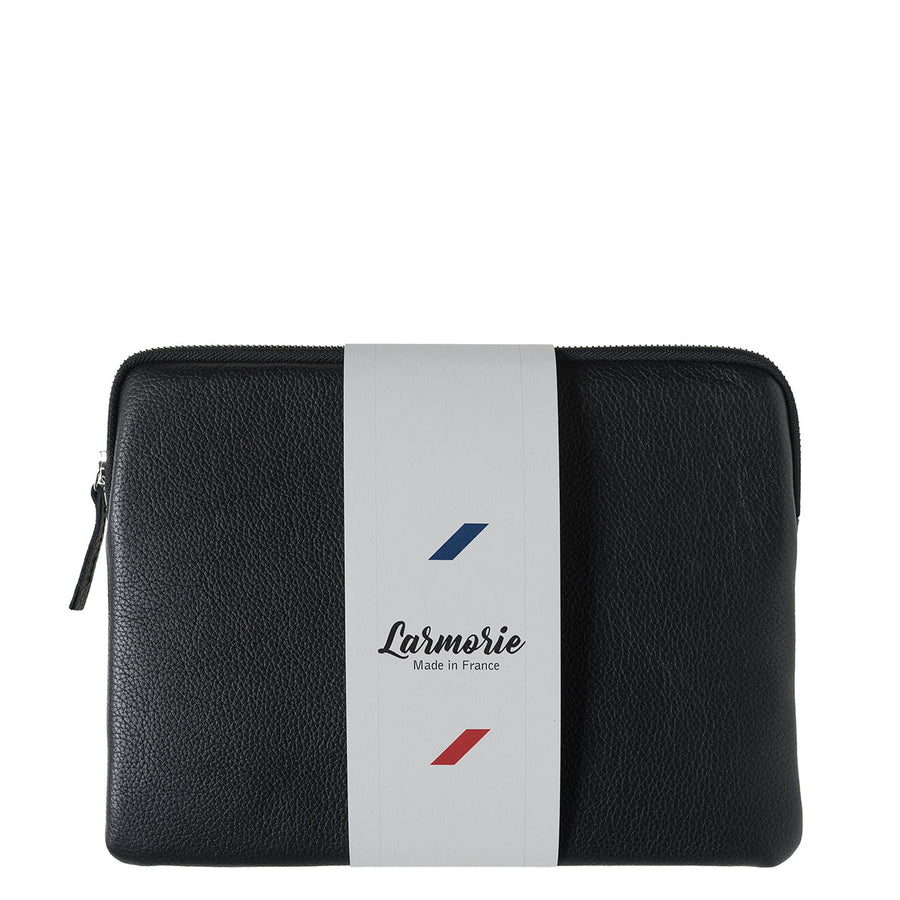 Guillaume Ipad pouch in black grained leather It’s Black Personalized 